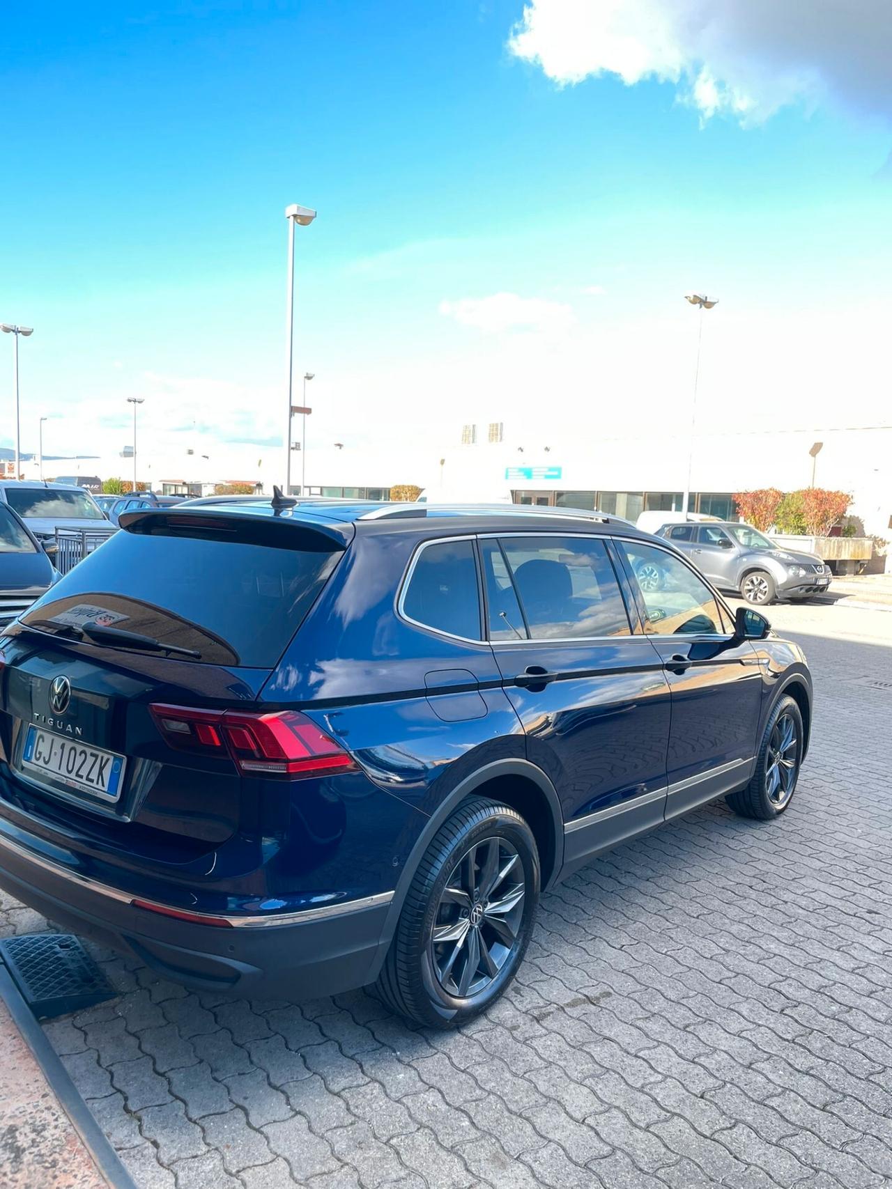 Volkswagen Tiguan Allspace 2.0 TDI SCR DSG R-Line