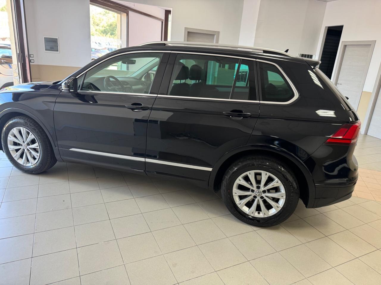 Volkswagen Tiguan 1.6 TDI SCR Sport BlueMotion Technology