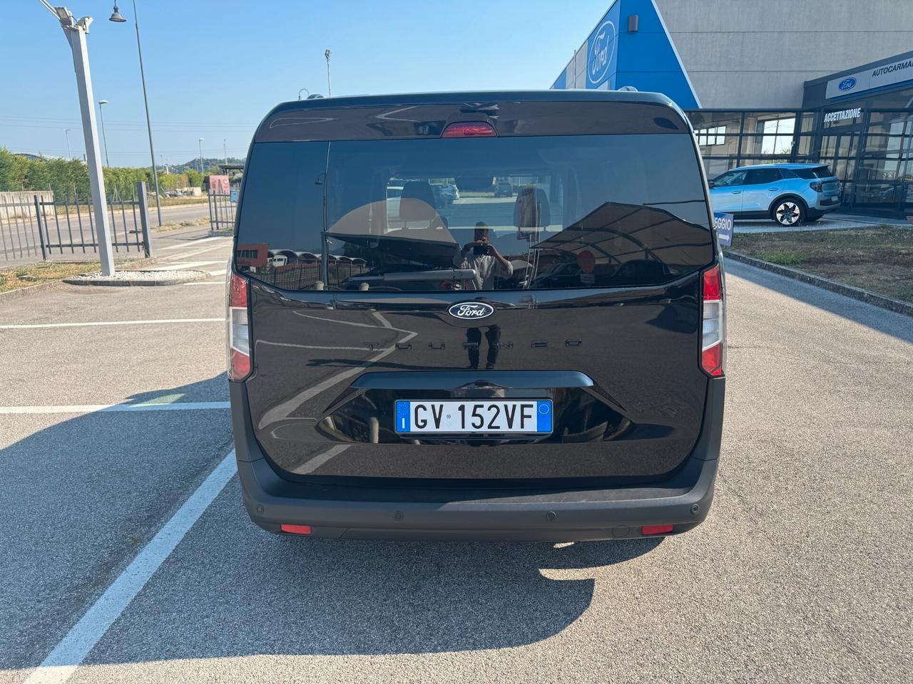 Ford Tourneo Courier Tit. 1.0 EcoB. 125CV 5p. - N1 Autocarro