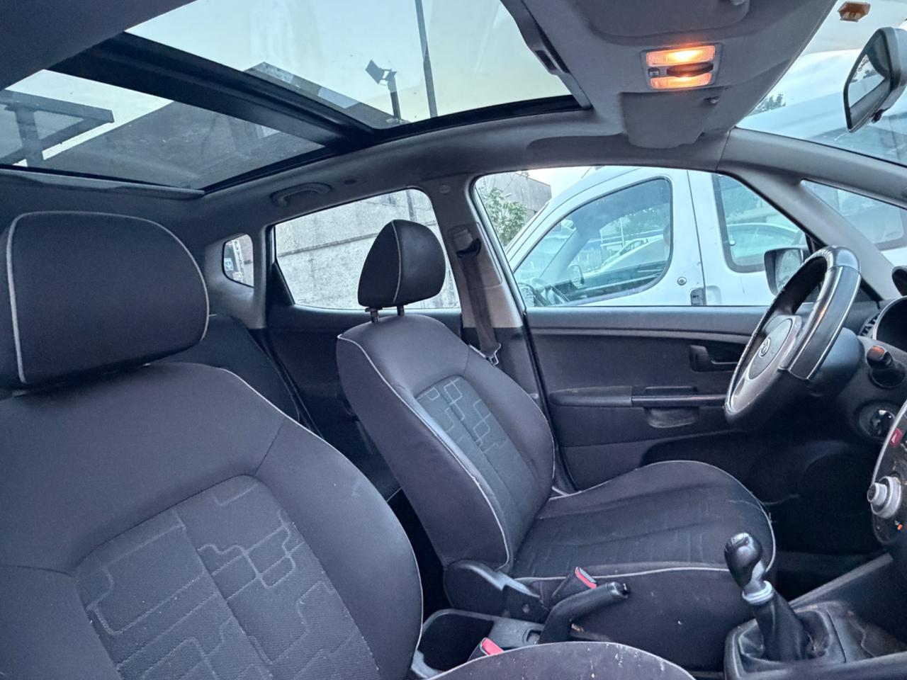 KIA VENGA 1.4CRDI EURO5A 90CV PER EXPORT