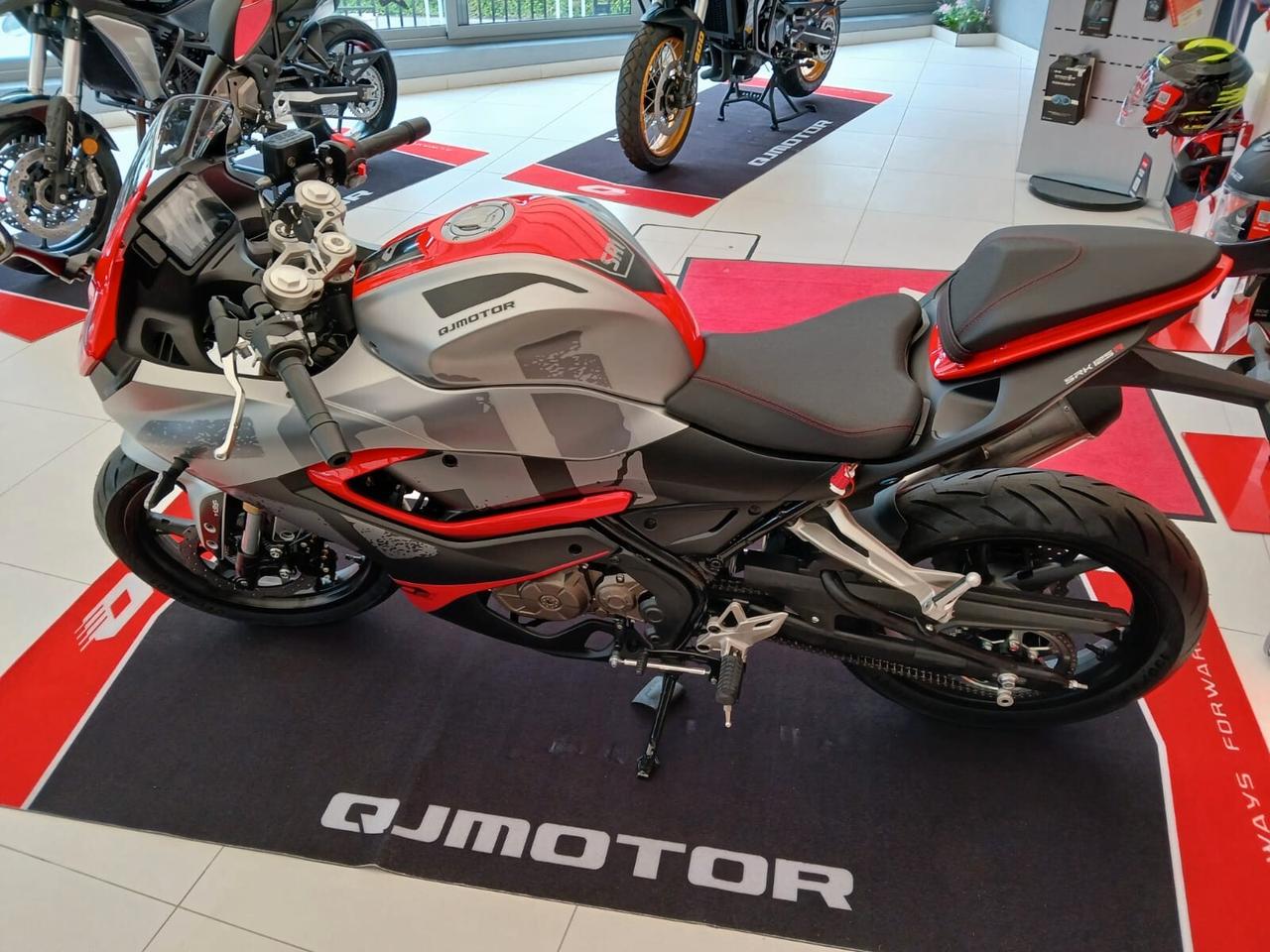 Qj Motor SRK 125 R-NUOVA- 4 ANNI DI GARANZIA