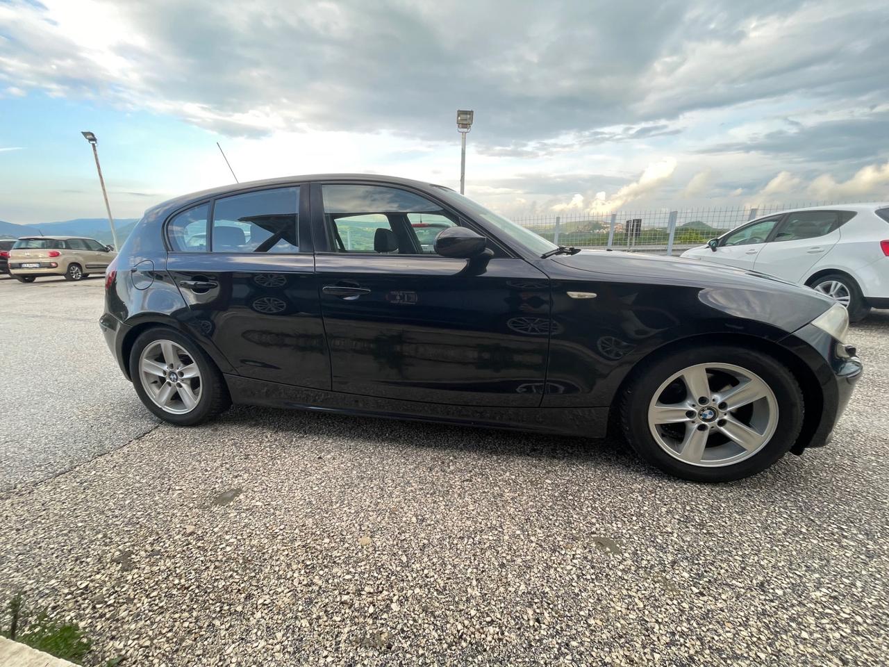 Bmw 120 120d cat 5 porte Futura
