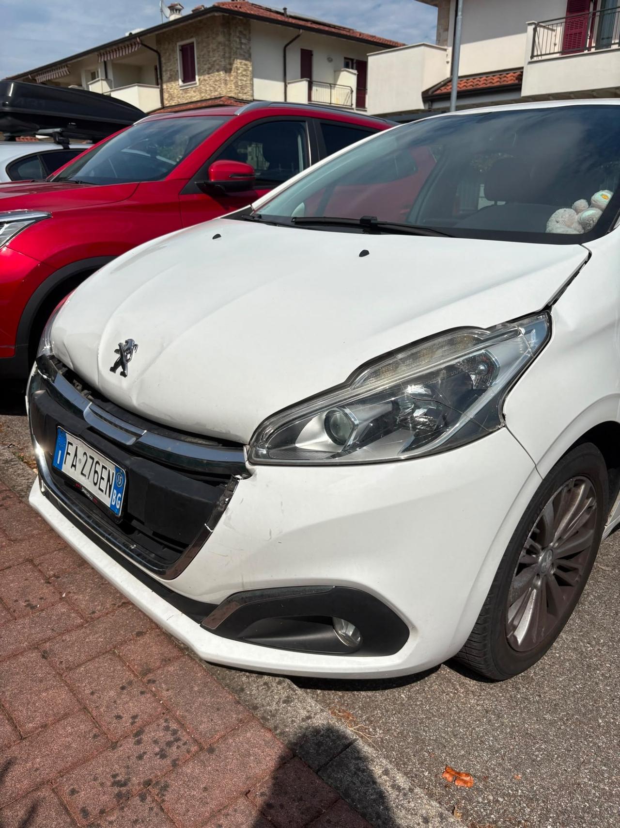 Peugeot 208 1.2 Euro 6 2015 Km 98.000 Neop/Area C