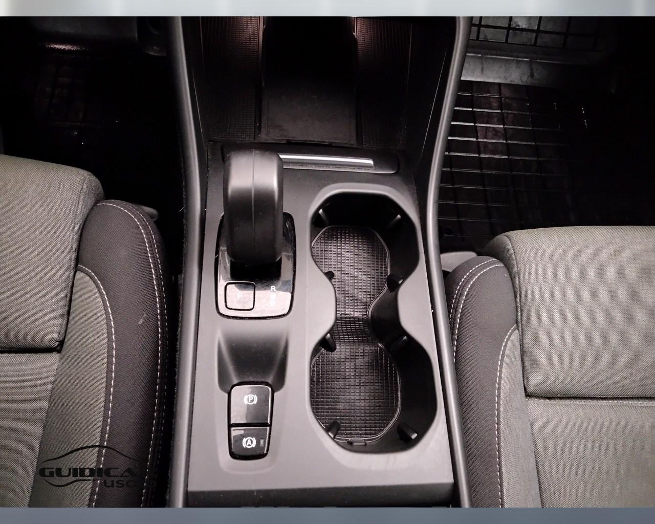 VOLVO XC40 2023 - XC40 1.5 t5 recharge phev Core auto