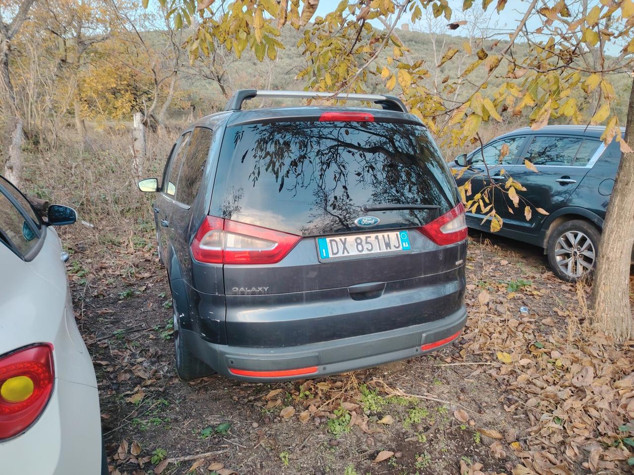 Ford Galaxy 2.0 TDCi 140 CV Ghia DPF