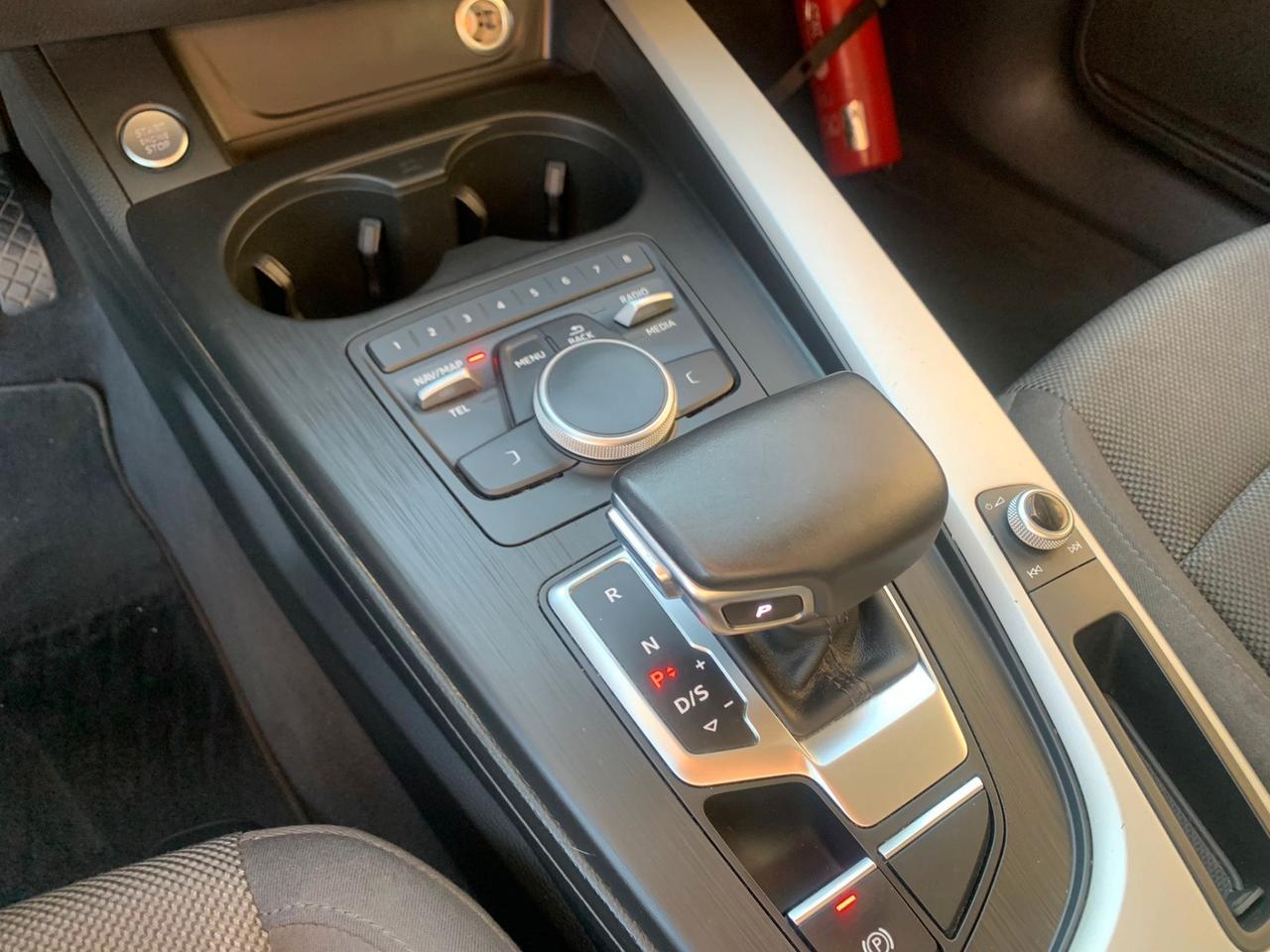 Audi A4 35 TDI S tronic Sport GARANZIA 24 MESI