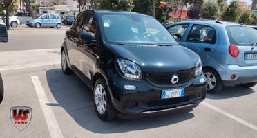SMART FORFOUR 1.0 BENZ-GARANZIA FULL-2019