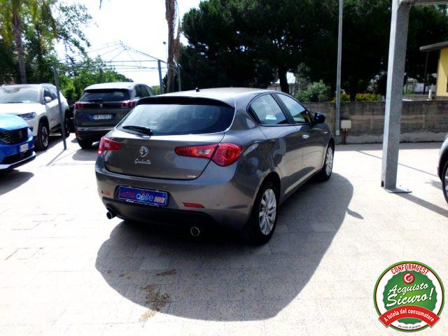 ALFA ROMEO Giulietta 1.6 JTDm-2 105 CV Distinctive