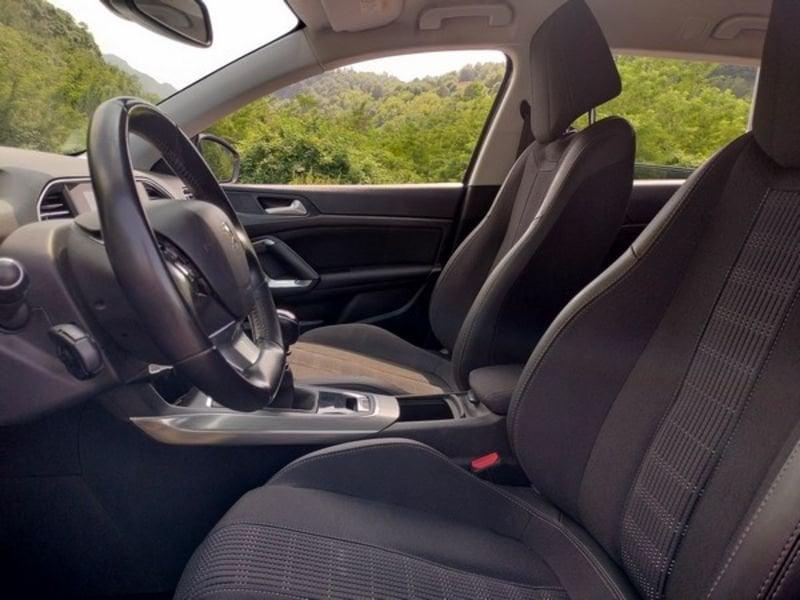 Peugeot 308 BlueHDi 130 S&S SW Allure