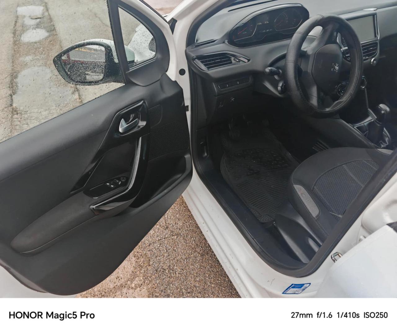 Peugeot 208 1.4 VTi 95 CV 5p. GPL