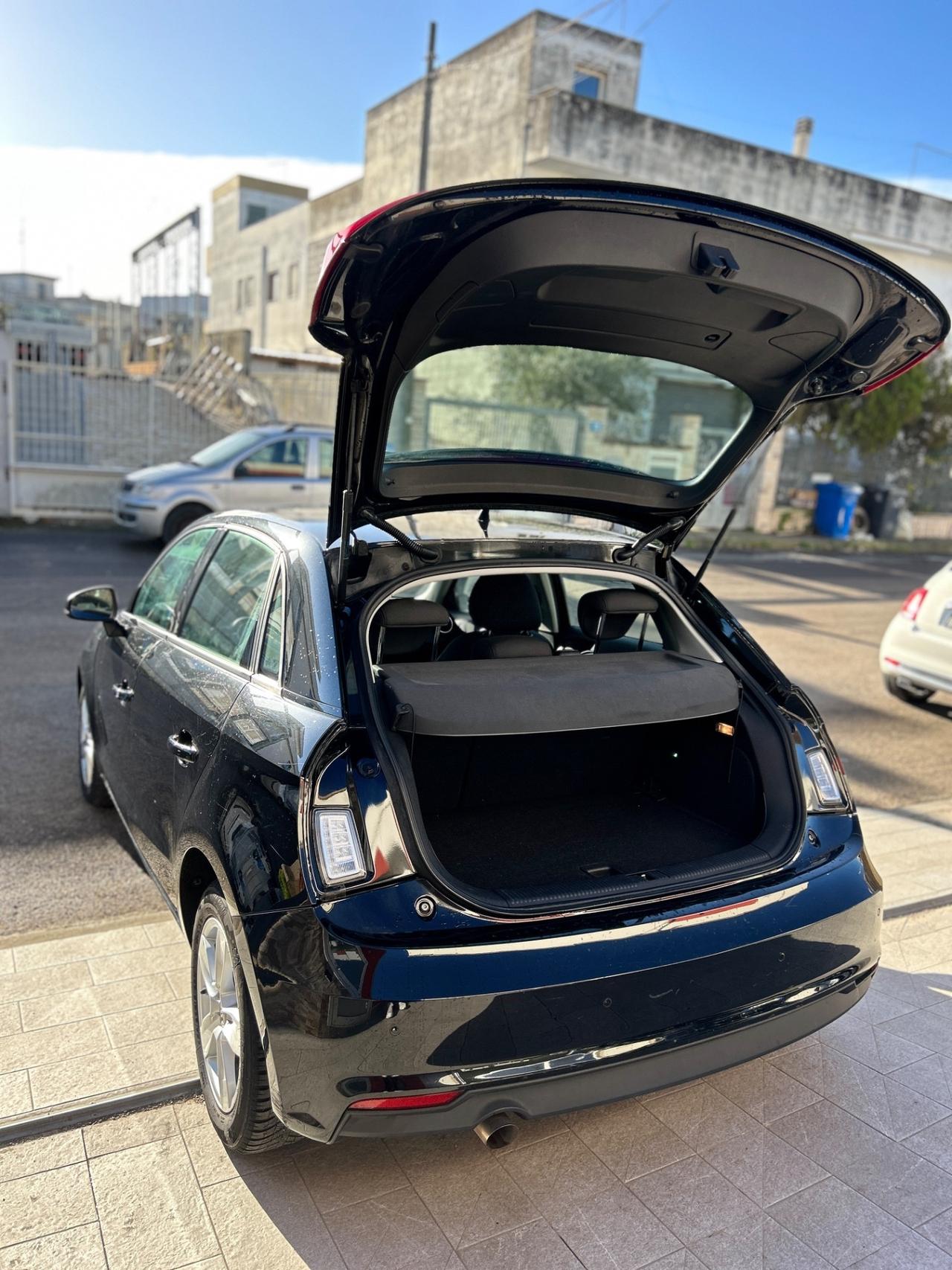 Audi A1 1.4 tdi 90cv S tronic-2015