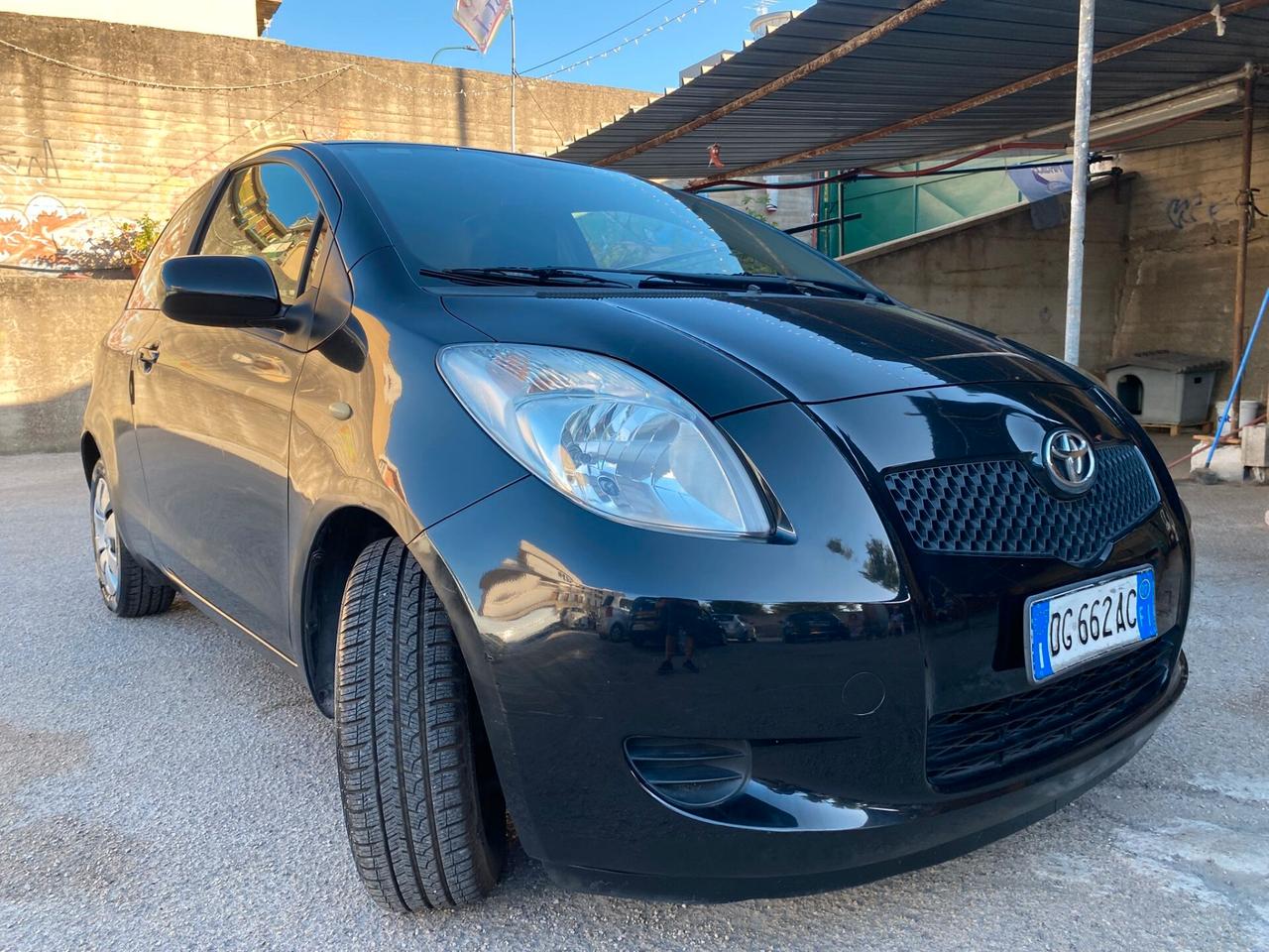 Toyota Yaris 1.3 benz 3p full economica 2007