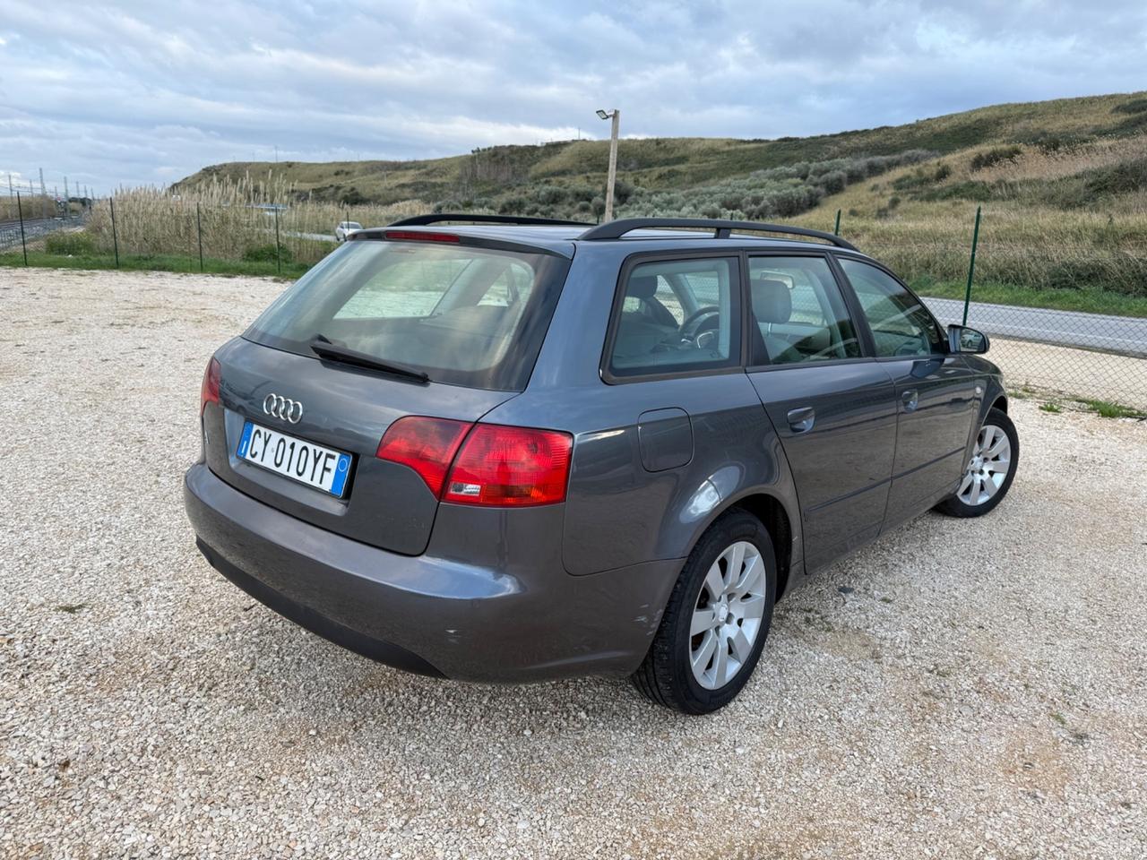 Audi A4 2.0 avant SUPER PREZZO 1.499€