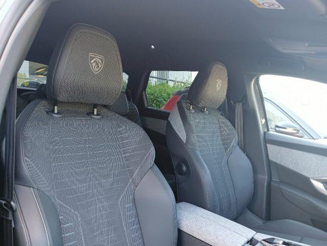 PEUGEOT 5008 GT Hybrid 145 e-DCS6 7 Posti