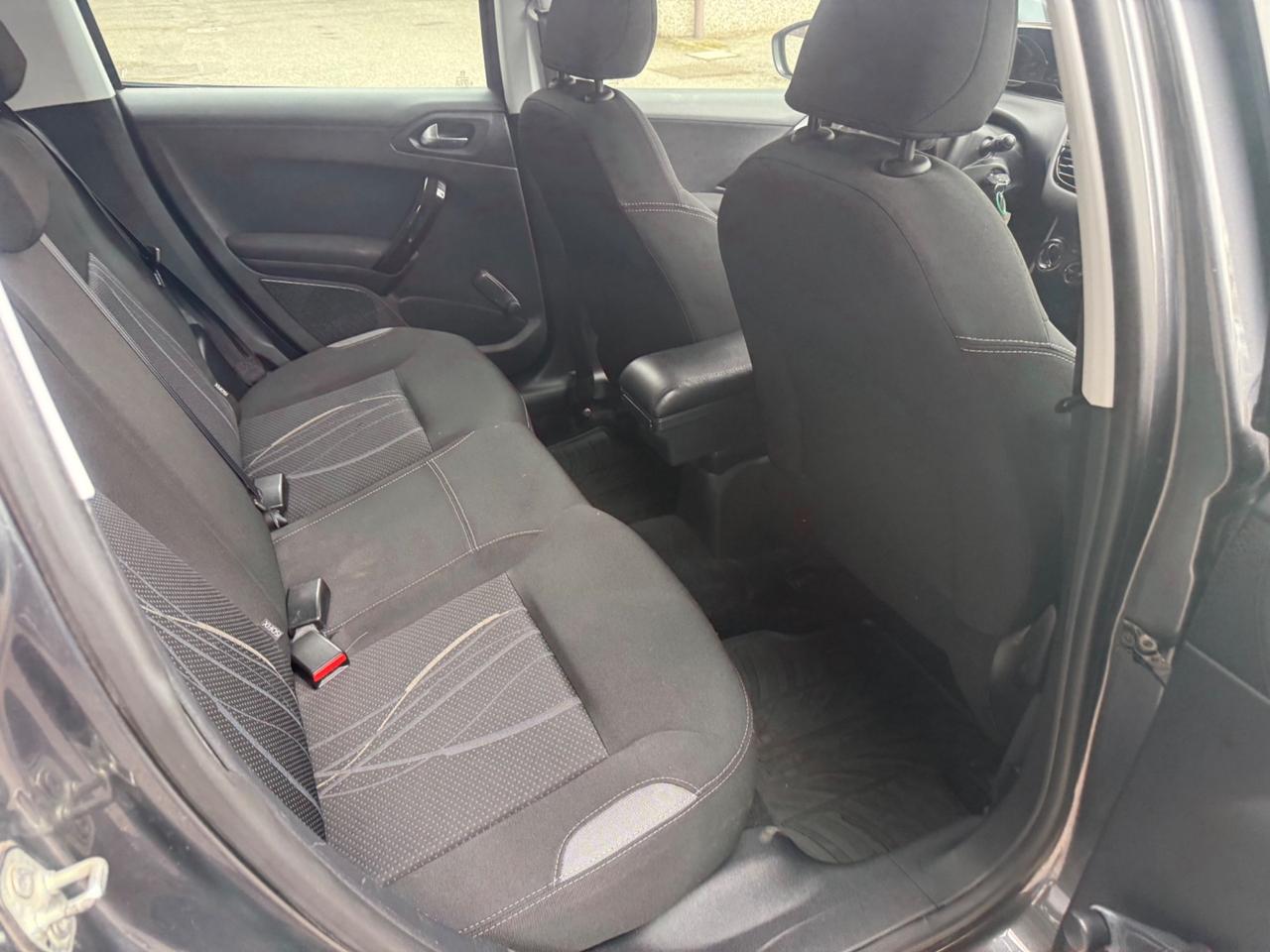 Peugeot 208 1.4 VTi 95 CV 5p. GPL Allure