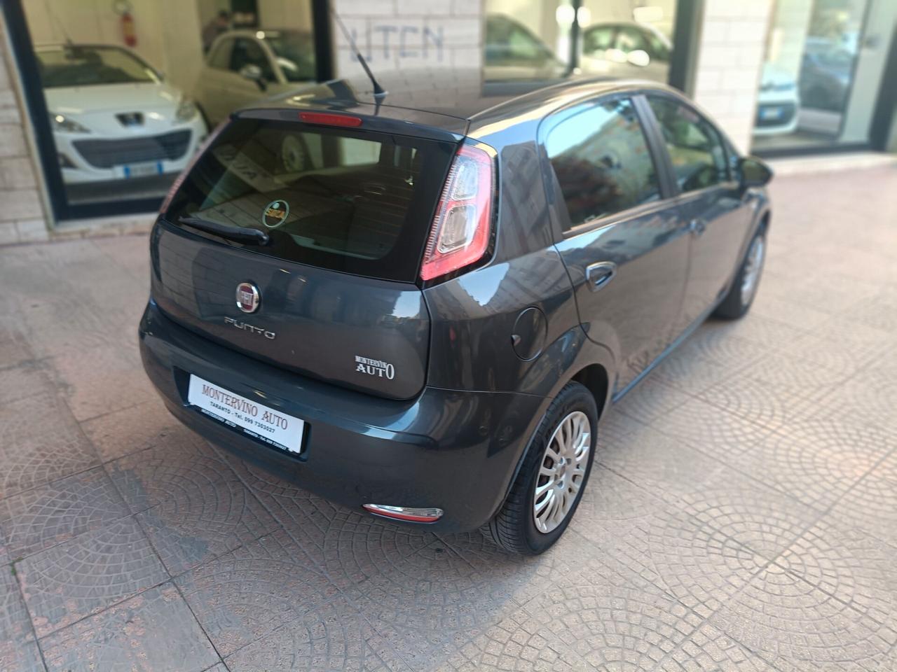FIAT PUNTO 1.2 5PORTE-2013-NEOPATENTATI-Euro5490