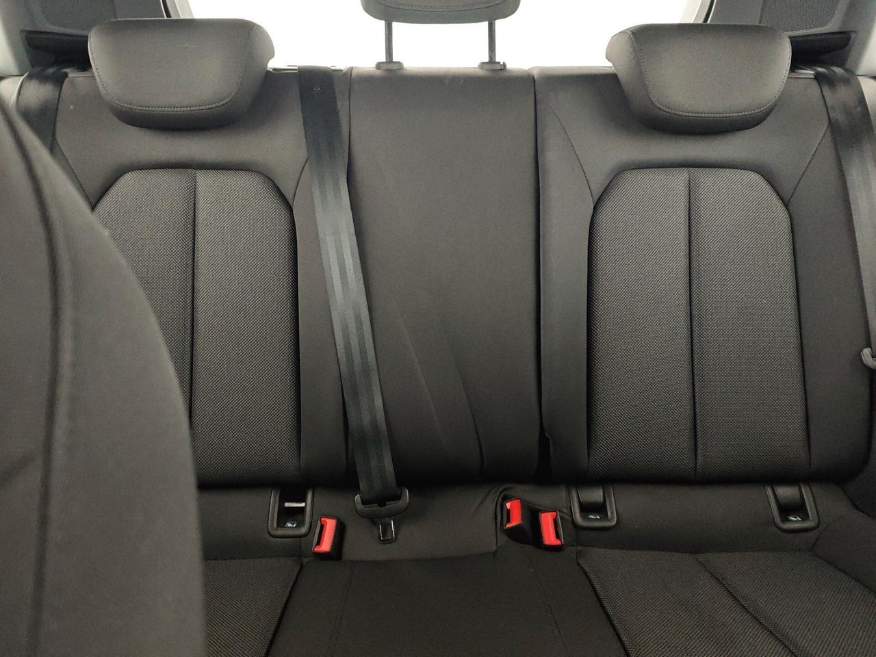 Audi A3 Sedan 35 TDI S tronic line edition