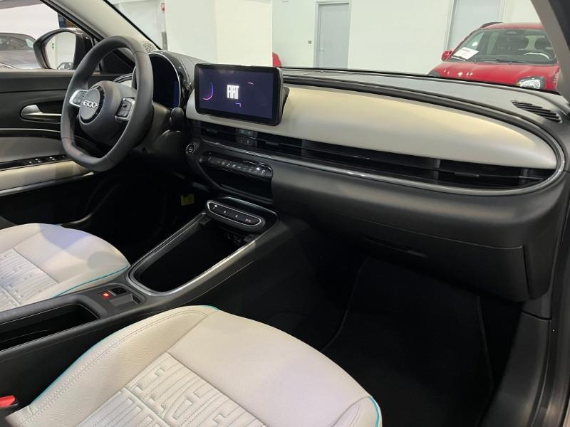 FIAT 600 Hybrid 100 CV DCT MHEV La Prima