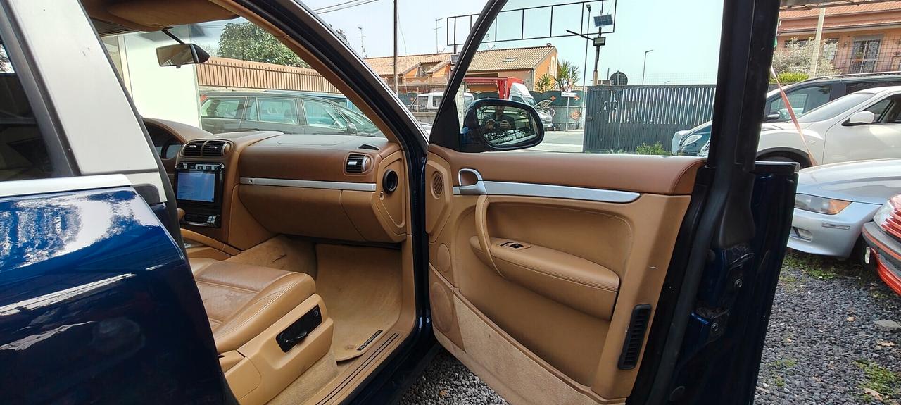 Porsche Cayenne 3.2 V6 cat