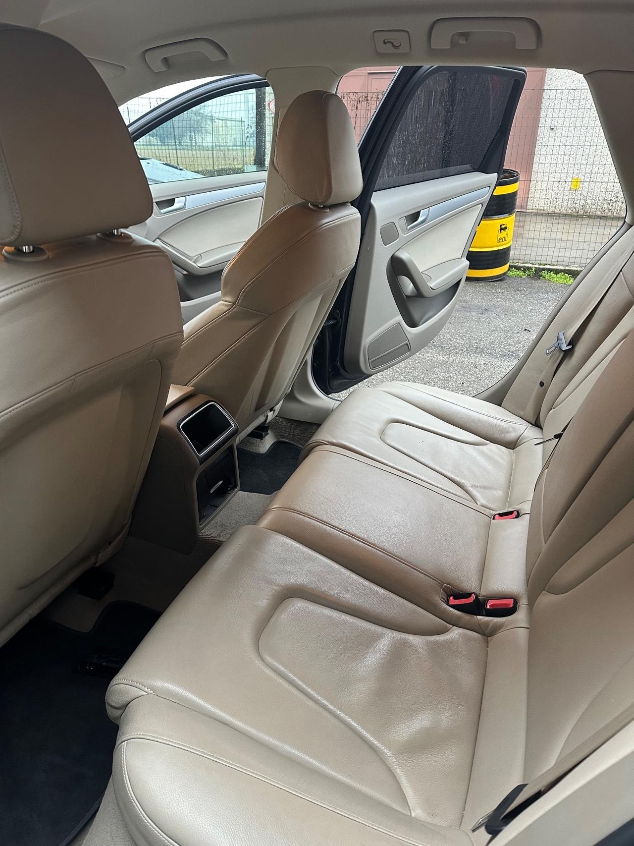 Audi A4 Avant 2.0 TFSI 211CV qu. Ambiente