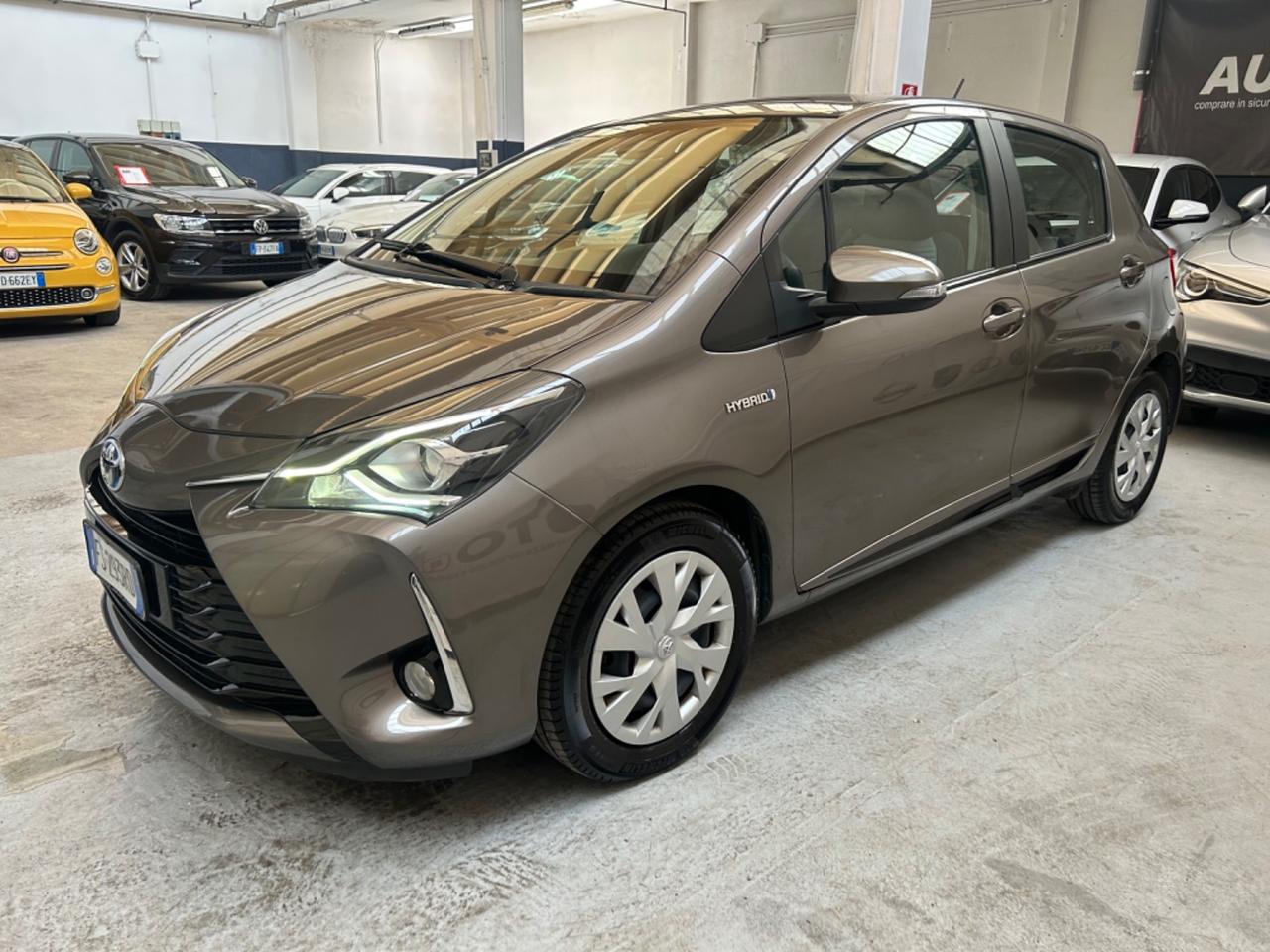 Toyota Yaris 1.5 Hybrid 5 porte Active