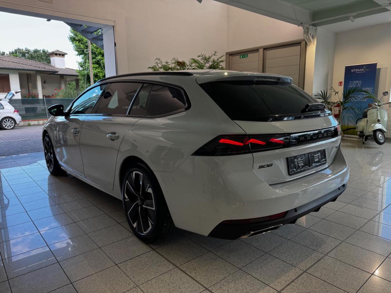 PEUGEOT 508 II 2023 SW BlueHDi 130 Stop&Start EAT8 SW GT