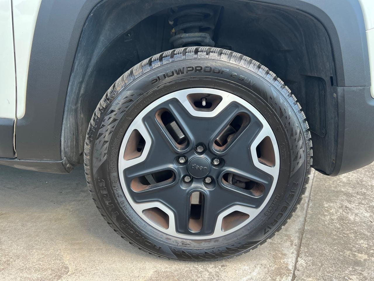 Jeep Renegade 2.0 Mjt 170CV 4WD Active Drive Low Trailhawk