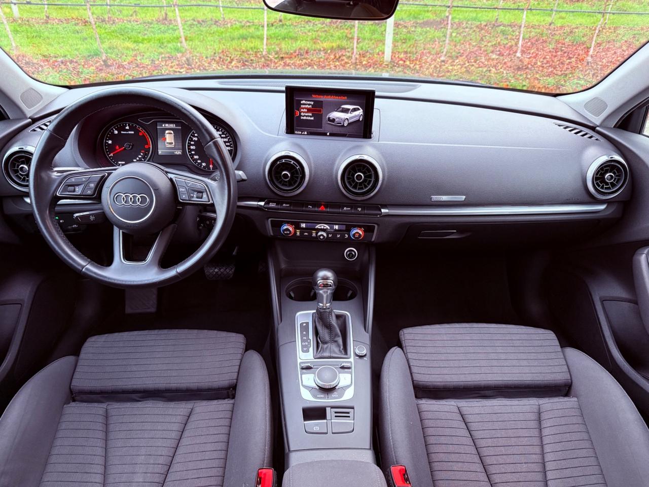 Audi A3 SPB 1.6 TDI 116 CV S tronic Sport