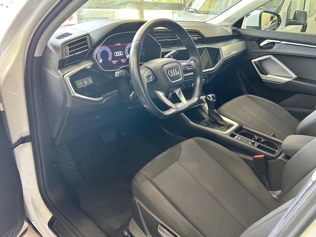 Audi Q3 Sportback 35 TDI S tronic Business Plus