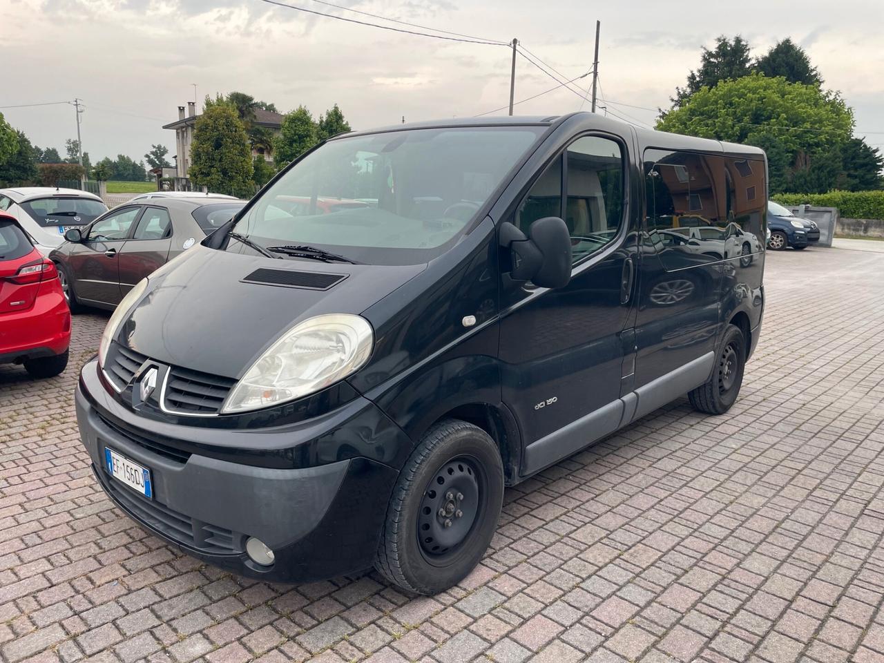 Renault Trafic T27 2.5 dCi/150 PC-TN Passenger Confort DPF