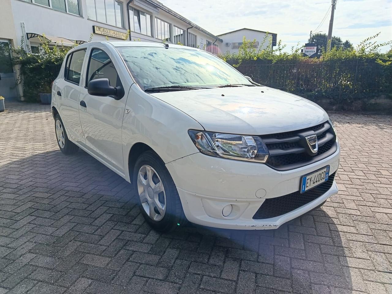 Dacia Sandero 1.2 75CV