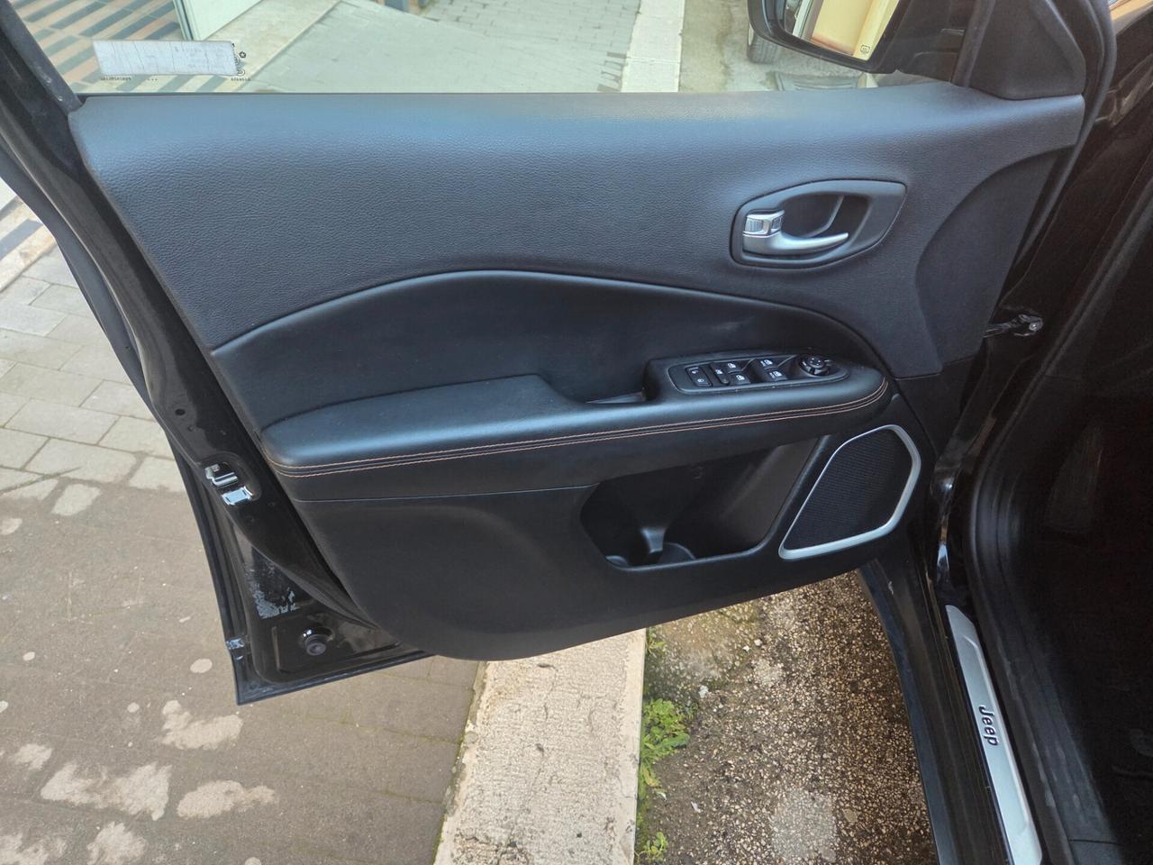 JEEP COMPASS LIMITED ANNO 2018 KM 140000 CERTIF