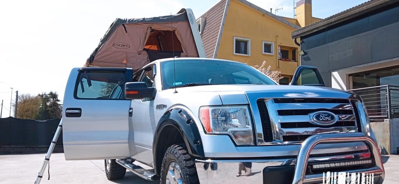 Ford F 150 autocarro targa italiana