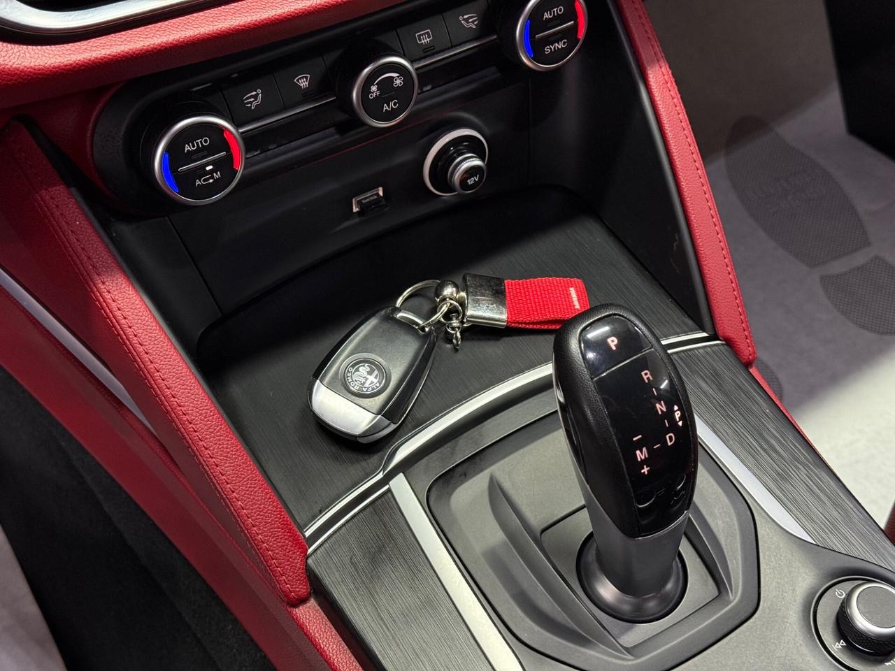 Alfa Romeo Stelvio 2.2 Turbodiesel 180 CV AT8 Q4 Executive