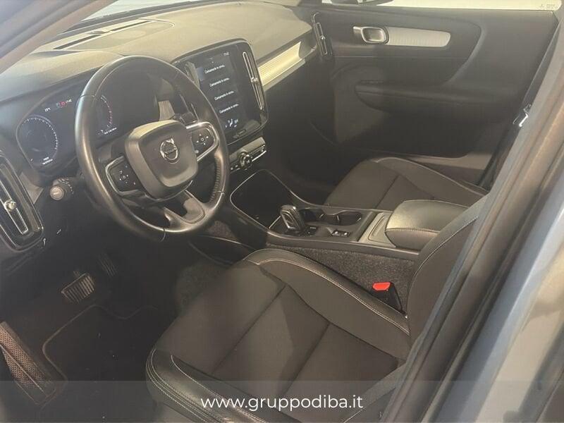 Volvo XC40 Benzina 2.0 t5 Momentum awd geartronic