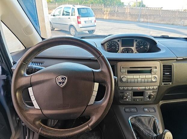 LANCIA Musa 1.4 8V Ecochic *GPL* - 2011