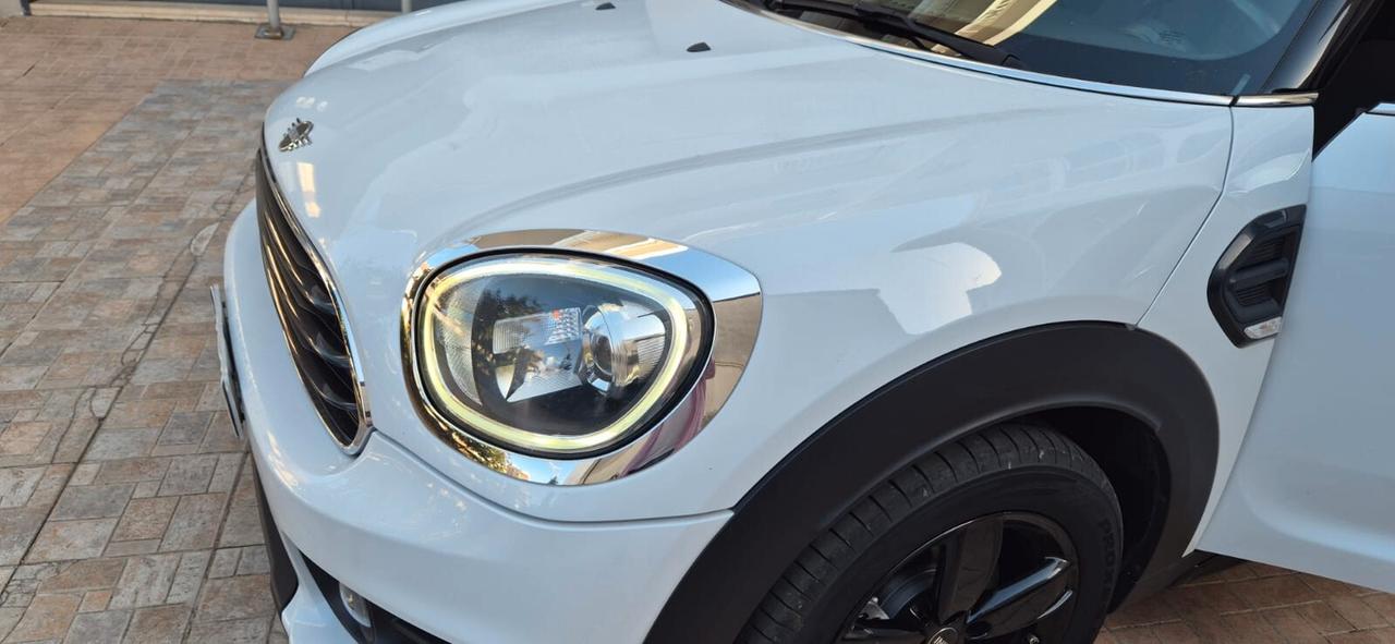 Mini Cooper D Countryman 2.0 Business Automatica 150 cv