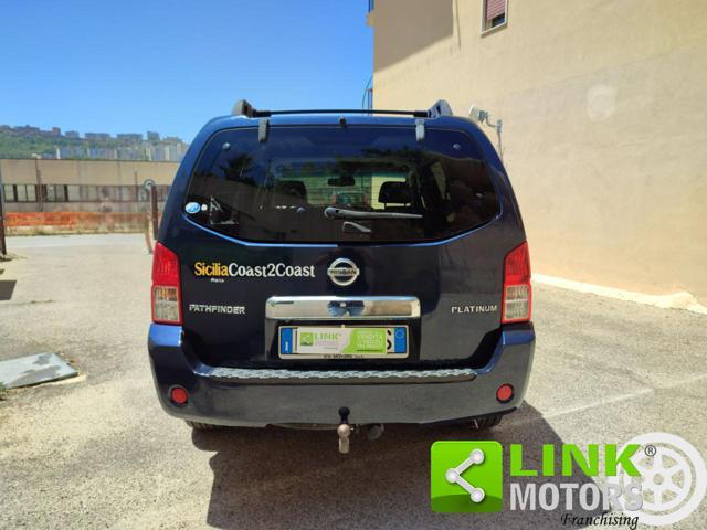 NISSAN Pathfinder 2.5 dCi LE Platinum