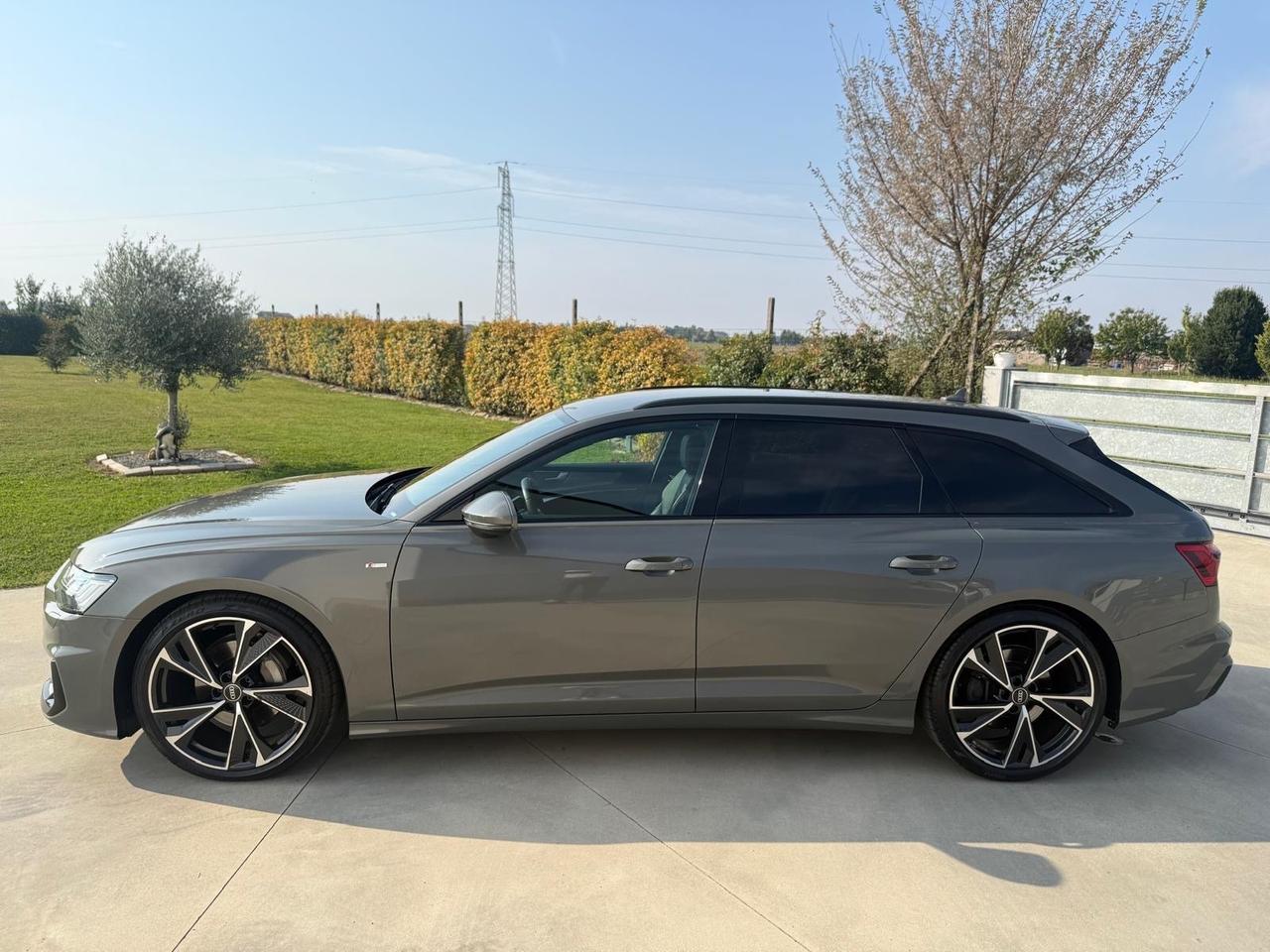 Audi A6 Avant 45 2.0 TFSI quattro ultra S tronic Business