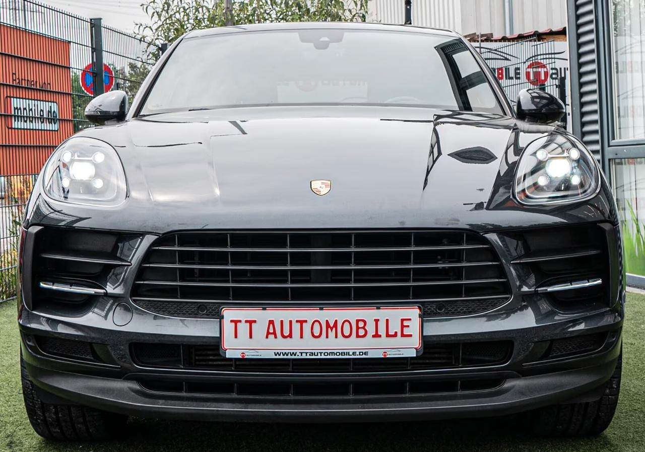 Porsche Macan 2.0T- 21 "-PASM-MATRIX-PELLE