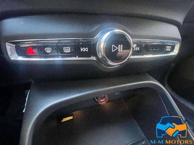 VOLVO XC40 D3 Geartronic Inscription