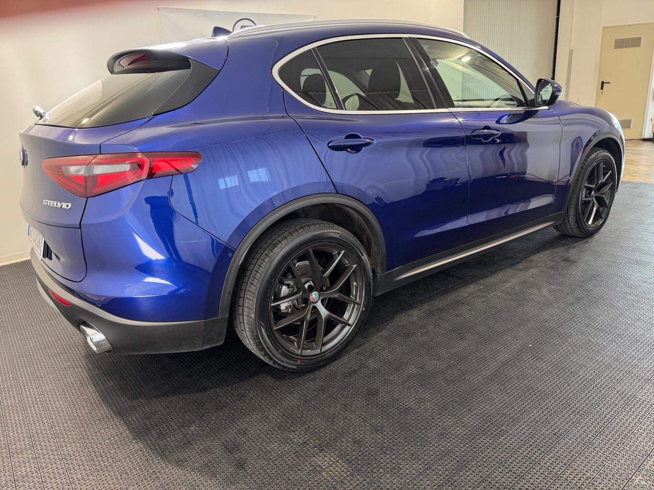 Alfa Romeo Stelvio 2.2 Turbodiesel 190 CV AT8 Q4 Executive