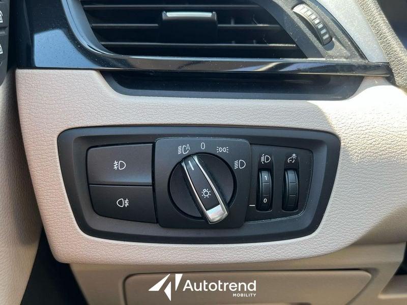 BMW X1 sDrive18d 150 CV Automatica NAVI TETTO LED Business Advantage