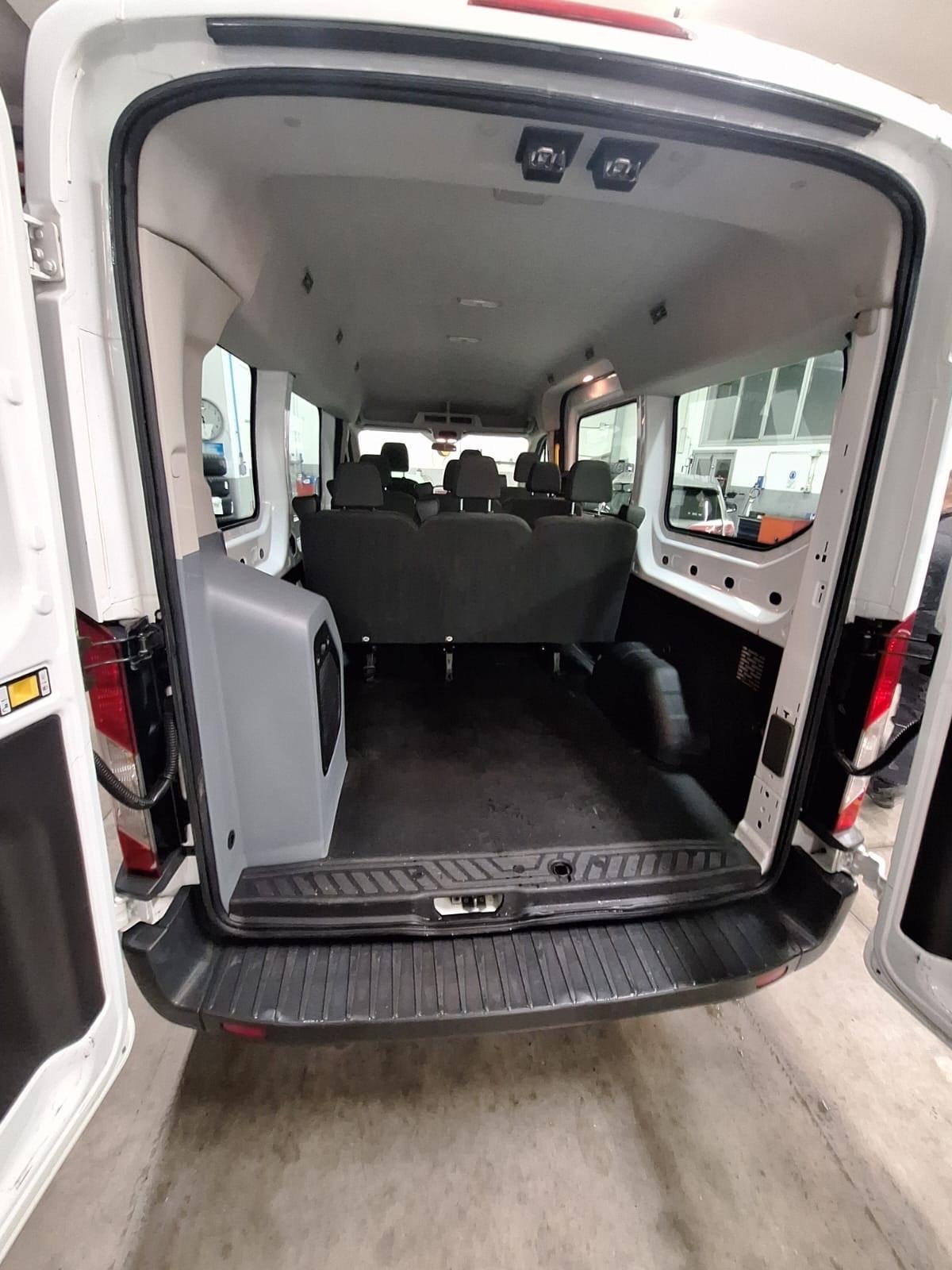 Ford Transit 310 2.0TDCi EcoBlue 130CV - 9 posti