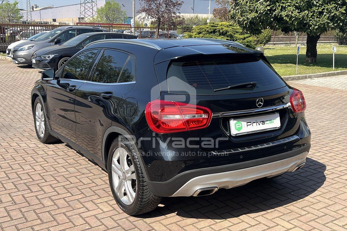 MERCEDES GLA 200 d Sport