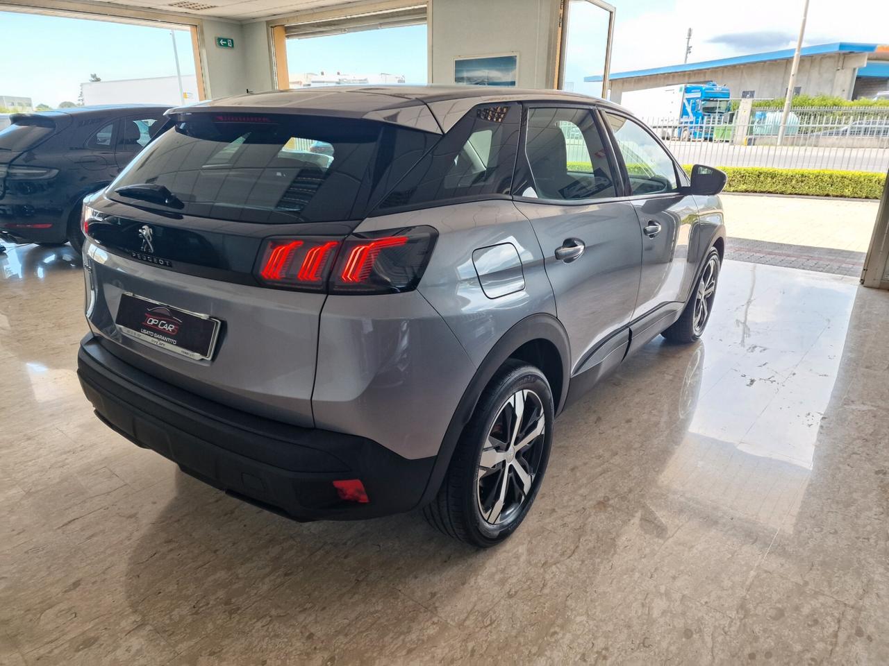 Peugeot 3008 BlueHDi 130cv EAT8