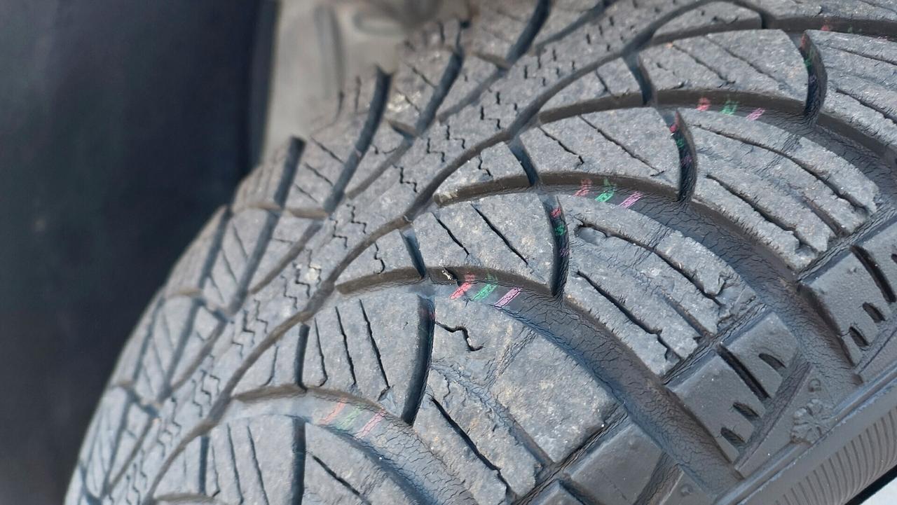 Toyota Aygo 1.0 VVT-i 69 CV 5 porte x-play