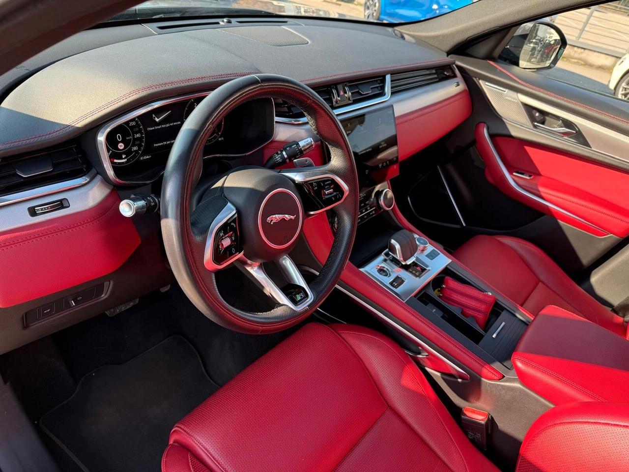 Jaguar F-Pace 2.0 D IBRIDA/DIESEL R-DYN FULL AFFARE