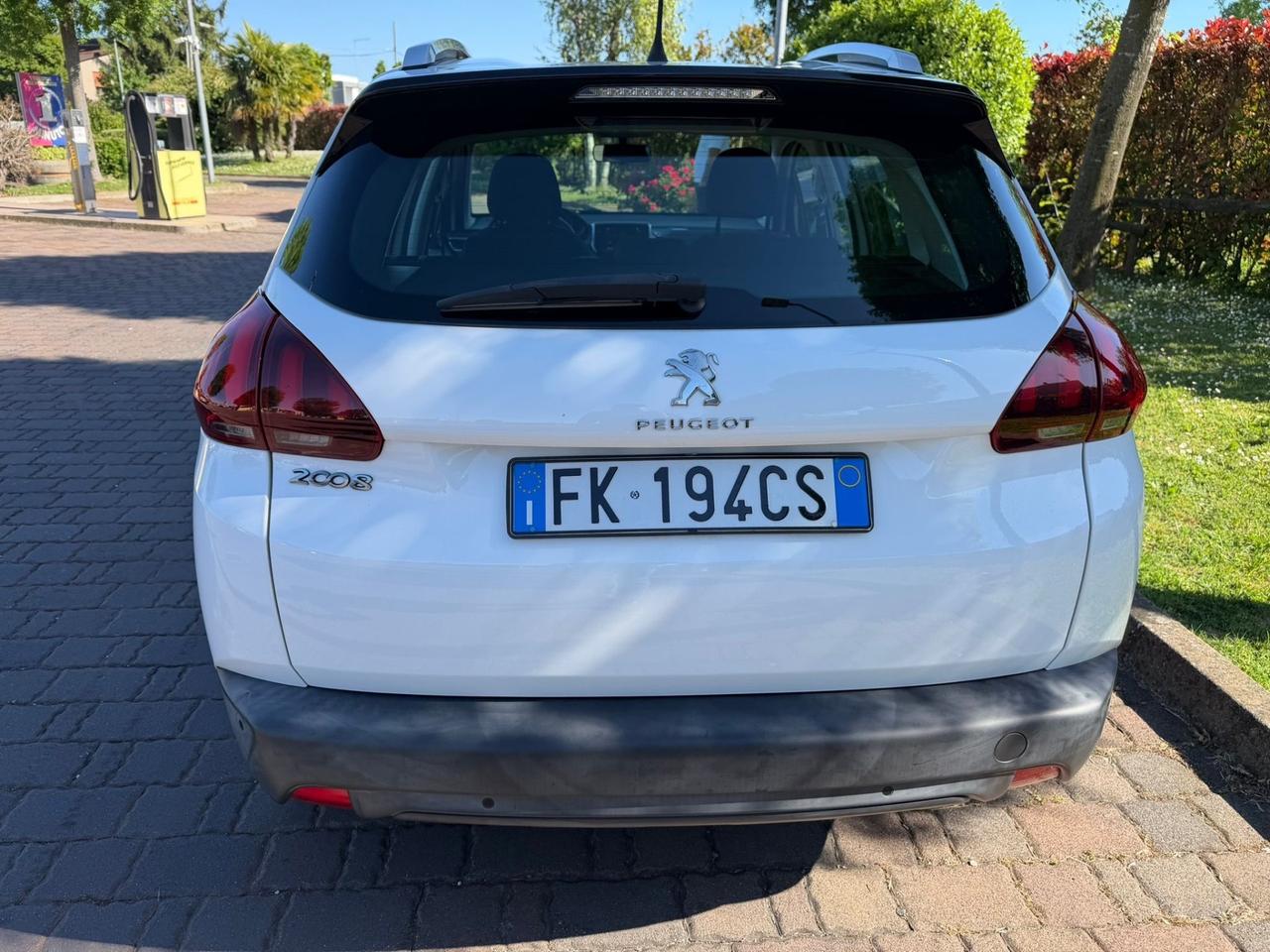 Peugeot 2008 BlueHDi 75 Active my16