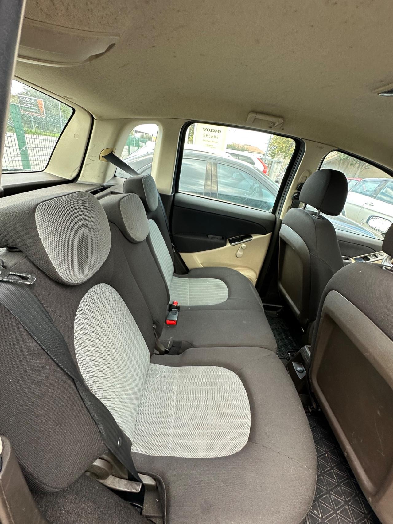 Lancia MUSA 1.3 Multijet 16V 90 CV neop. 2007